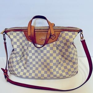 ‼️SOLD‼️Authentic Louis Vuitton Damien Azur Siracusa GM w/ Strap